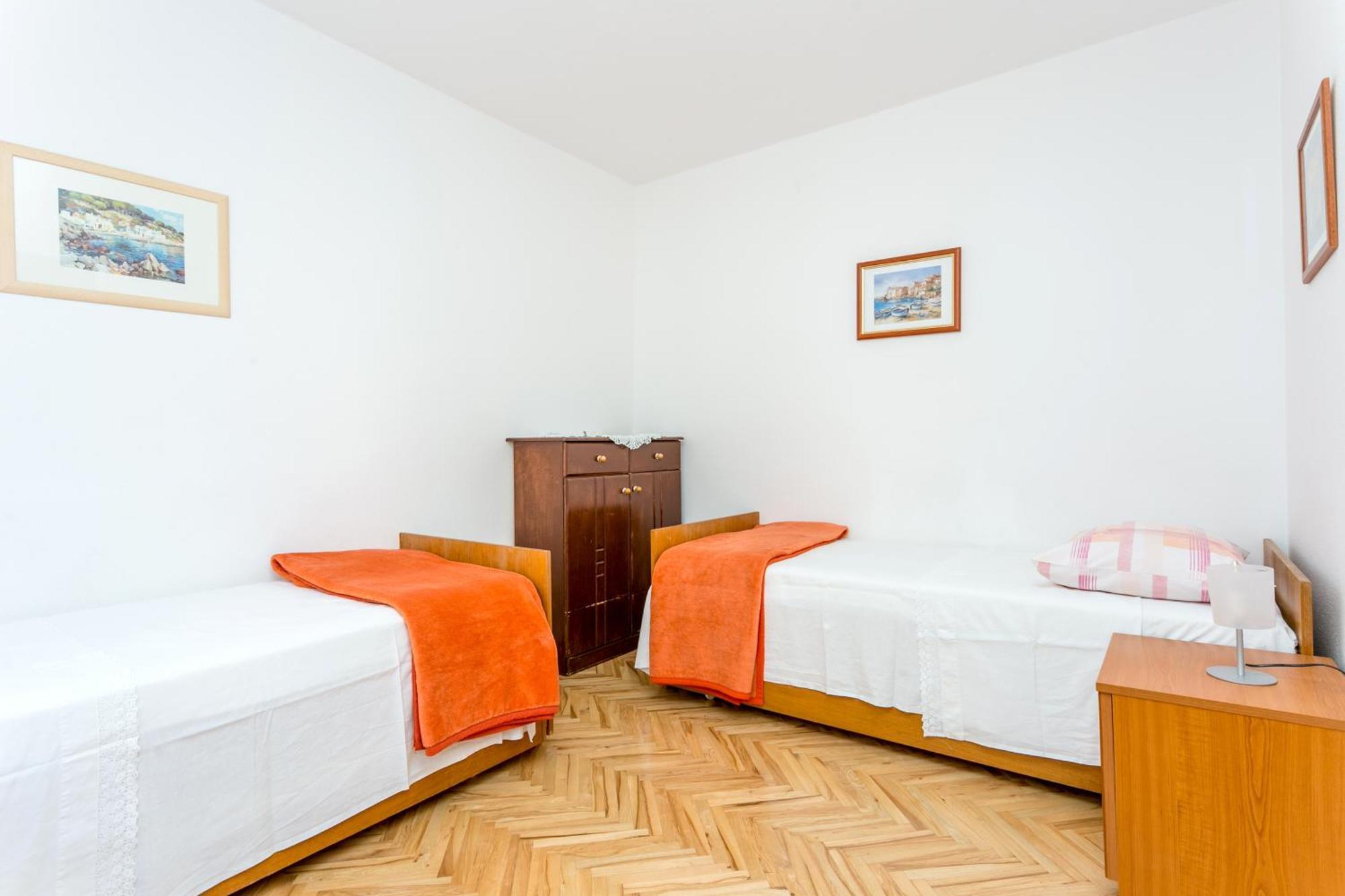 Apartments By The Sea Baska Voda, Makarska - 300 エクステリア 写真