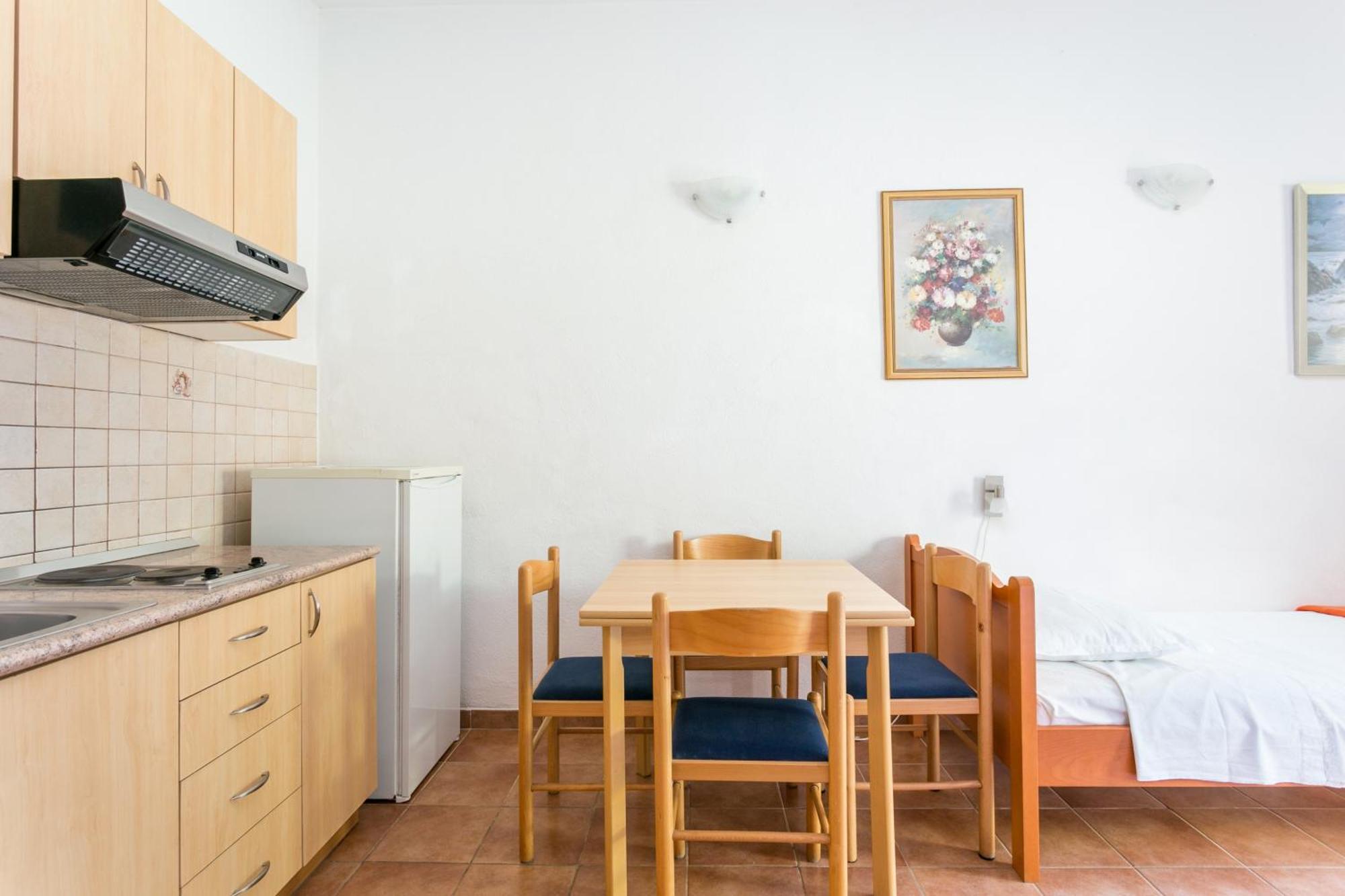 Apartments By The Sea Baska Voda, Makarska - 300 エクステリア 写真