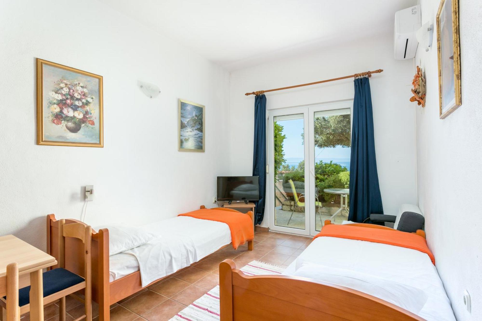 Apartments By The Sea Baska Voda, Makarska - 300 エクステリア 写真